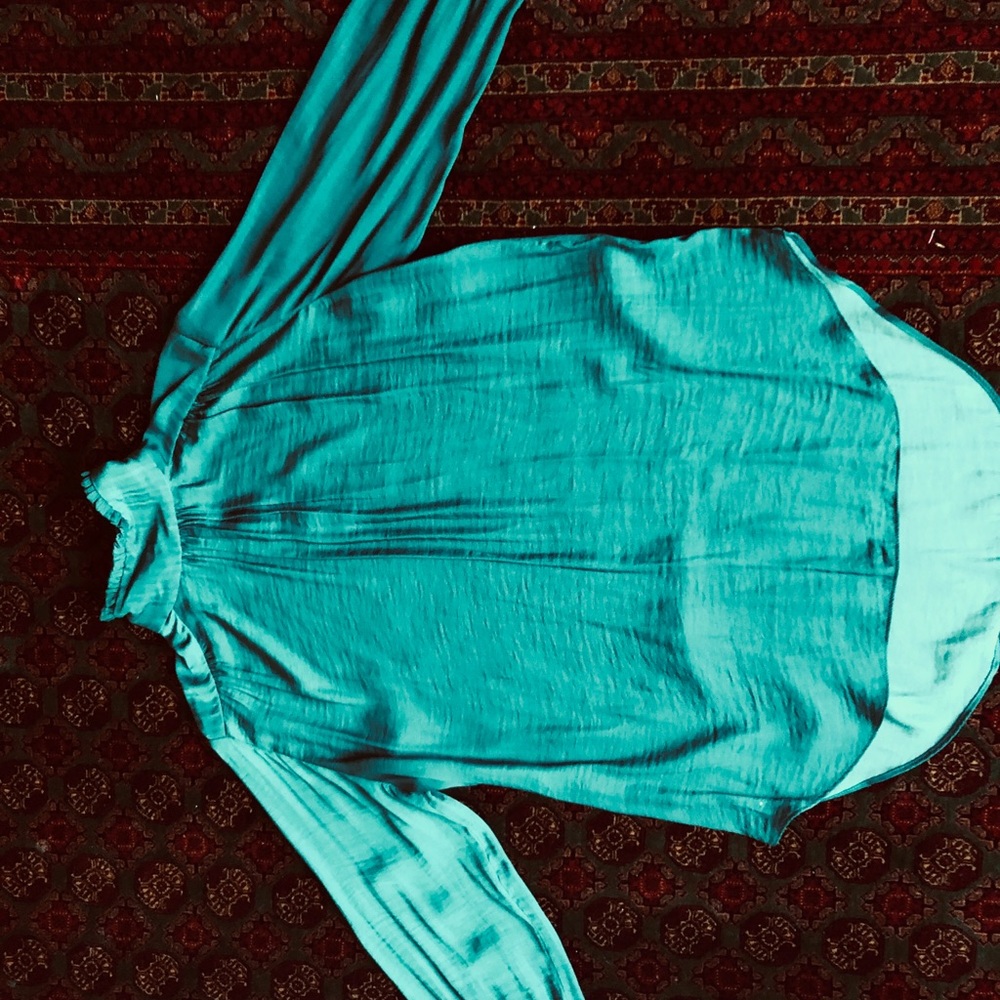 Zara green silk like top